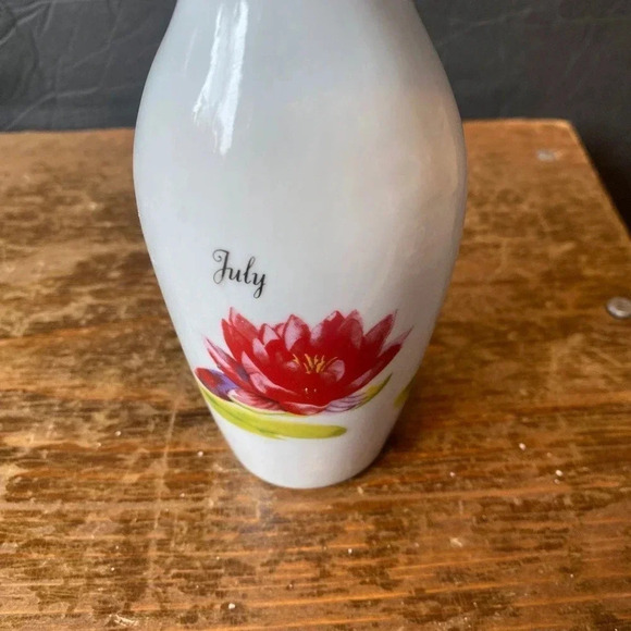 Mini Water Lily Asian Dudhism  Floral Print Home Office Decor Vase - Picture 6 of 7